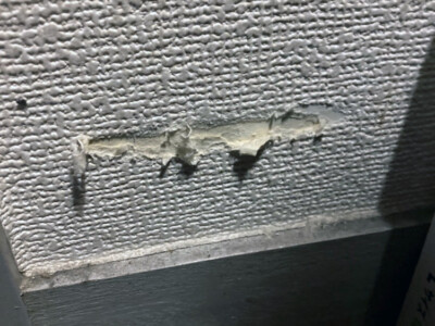 壁紙の傷